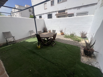 4 Bedroom Semi-Detached House in Estepona - Image 4