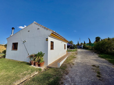 1 Bedroom Finca - Cortijo in El Padron - Image 2