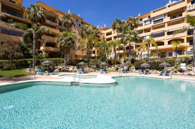 2 Bedroom Middle Floor Apartment in San Pedro de Alcántara