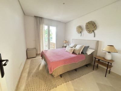 2 Bedroom Ground Floor Apartment in Nueva Andalucía - Image 4