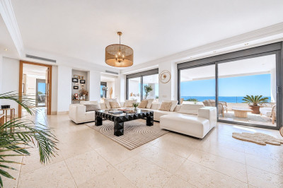 4 Bedroom Penthouse in Altos de los Monteros - Image 2