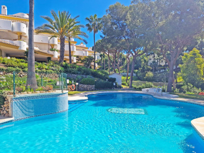 2 Bedroom Ground Floor Apartment in Calahonda - Image 2