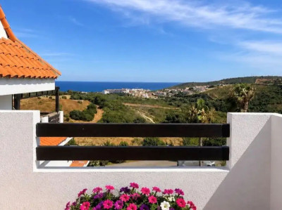 3 Bedroom Penthouse Duplex in La Duquesa - Image 3