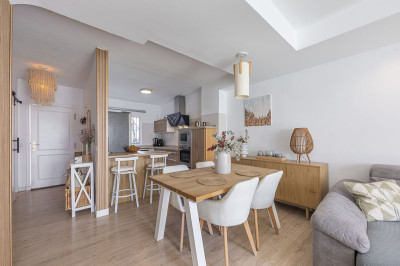5 Bedroom Townhouse in Marbella - Image 4