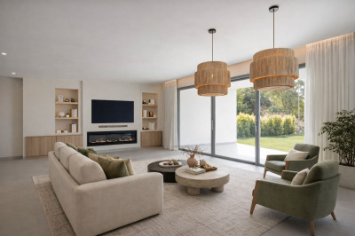 4 Bedroom Semi-Detached House in San Pedro de Alcántara