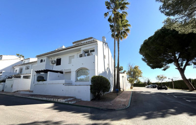 4 Bedroom Townhouse in Atalaya