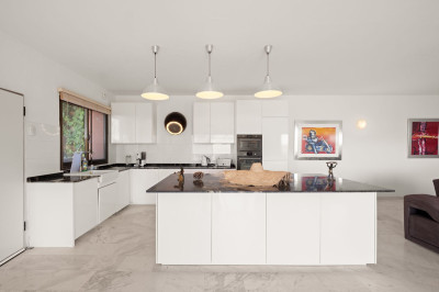 2 Bedroom Ground Floor Apartment in La Mairena - Image 4