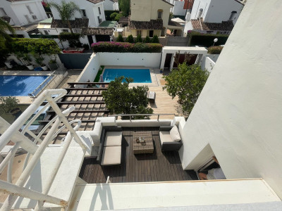 5 Bedroom Detached Villa in Atalaya - Image 2