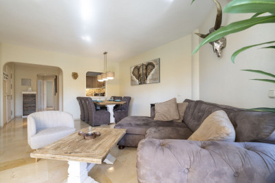 2 Bedroom Ground Floor Apartment in Mijas Golf - Image 4