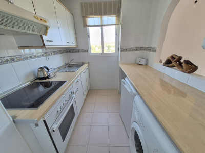 3 Bedroom Middle Floor Apartment in Miraflores - Image 3