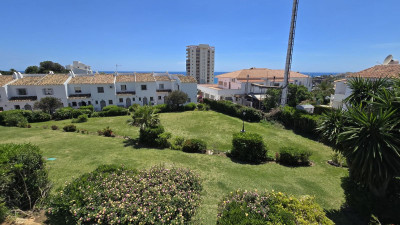 2 Bedroom Townhouse in Riviera del Sol - Image 1