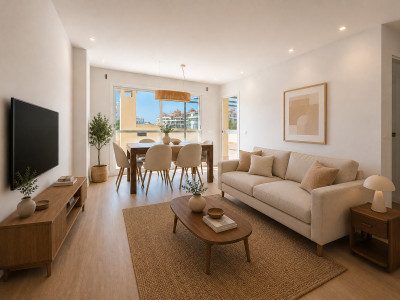 2 Bedroom Middle Floor Apartment in Estepona - Image 3