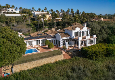 6 Bedroom Detached Villa in Sotogrande - Image 2