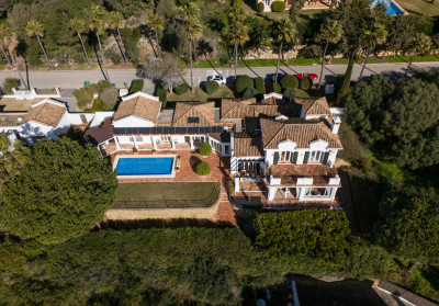 6 Bedroom Detached Villa in Sotogrande - Image 3