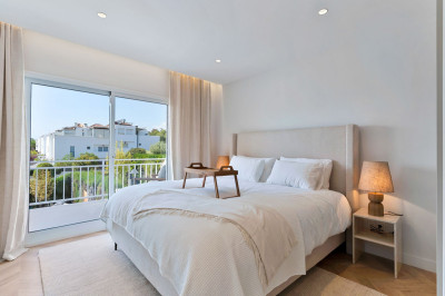 4 Bedroom Townhouse in Nagüeles - Image 5