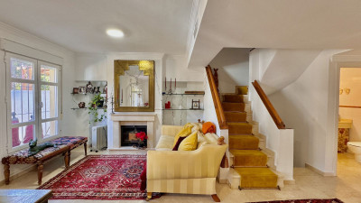 4 Bedroom Townhouse in Puerto Banús - Image 2