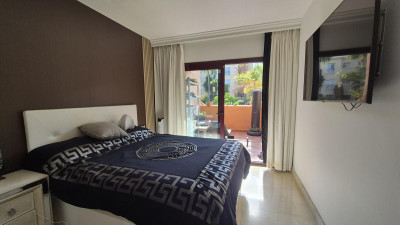 2 Bedroom Ground Floor Apartment in Los Flamingos - Image 2