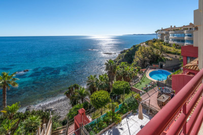 3 Bedroom Middle Floor Apartment in Torrequebrada - Image 2