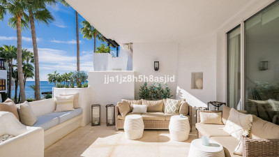 3 Bedroom Middle Floor Apartment in The Golden Mile - Image 5