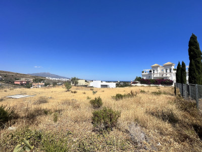 Residential Plot in Benahavís - Image 5