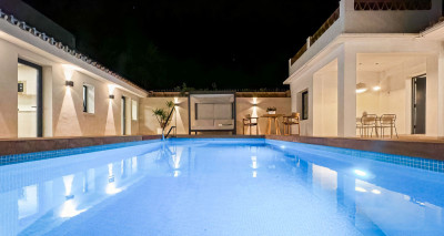 5 Bedroom Detached Villa in Costabella - Image 1