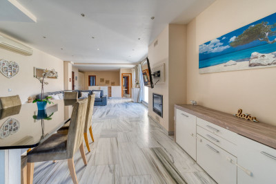5 Bedroom Detached Villa in Benahavís - Image 4