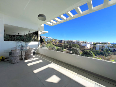 3 Bedroom Townhouse in Artola - Image 3