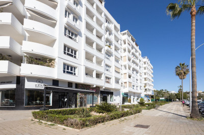 3 Bedroom Middle Floor Apartment in La Campana