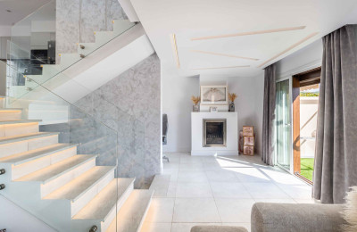 4 Bedroom Townhouse in Benahavís - Image 3