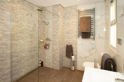 3 Bedroom Penthouse in La Mairena - Image 4