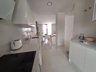 2 Bedroom Ground Floor Apartment in Manilva - Image 4