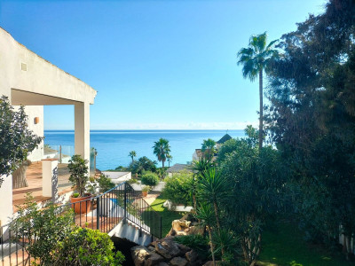 5 Bedroom Detached Villa in Manilva - Image 5