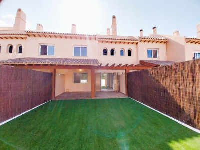 4 Bedroom Townhouse in Calahonda - Image 1