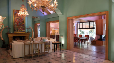 5 Bedroom Detached Villa in The Golden Mile - Image 4