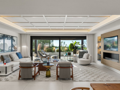 5 Bedroom Detached Villa in The Golden Mile - Image 2
