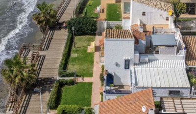 3 Bedroom Townhouse in Estepona - Image 4