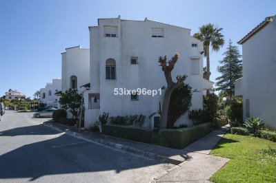 5 Bedroom Semi-Detached House in New Golden Mile - Image 2