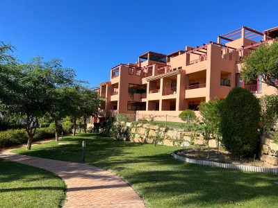 2 Bedroom Ground Floor Apartment in Manilva - Image 3