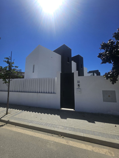 3 Bedroom Semi-Detached House in Atalaya