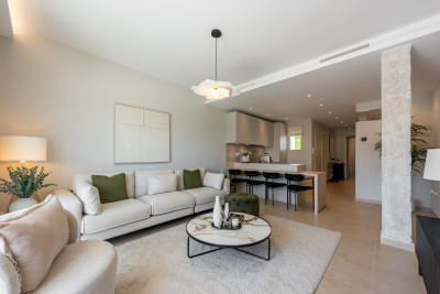3 Bedroom Penthouse Duplex in Nueva Andalucía - Image 3