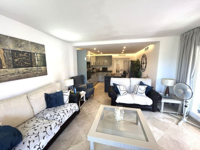 3 Bedroom Ground Floor Apartment in Calahonda - Image 3