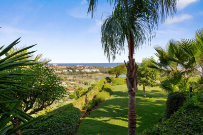2 Bedroom Ground Floor Apartment in Los Flamingos - Image 1