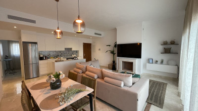 3 Bedroom Middle Floor Apartment in El Paraiso - Image 2