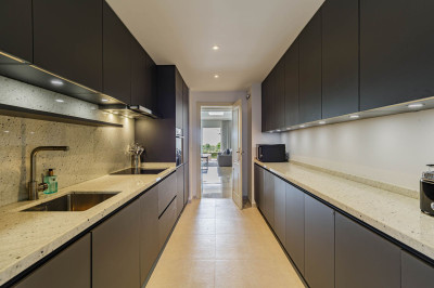 3 Bedroom Ground Floor Apartment in La Quinta - Image 4