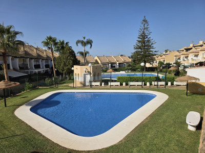 4 Bedroom Townhouse in Marbella - Image 1