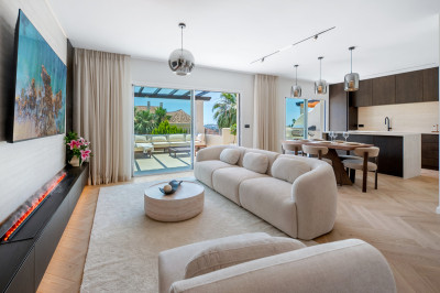 3 Bedroom Penthouse Duplex in Nueva Andalucía - Image 3