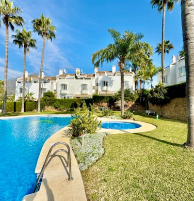 3 Bedroom Townhouse in The Golden Mile - Image 1