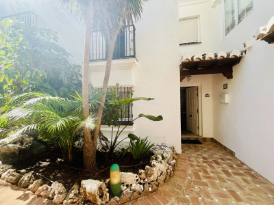 3 Bedroom Townhouse in The Golden Mile - Image 2