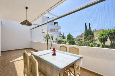 2 Bedroom Ground Floor Apartment in Riviera del Sol - Image 2