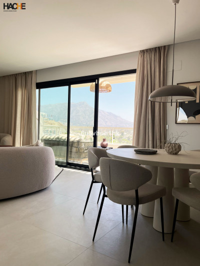 3 Bedroom Penthouse in La Quinta - Image 4